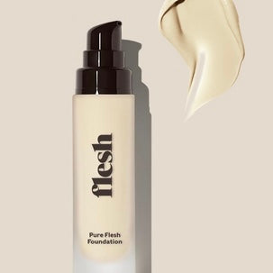 Base Flesh Pure Flesh Liquid Foundation