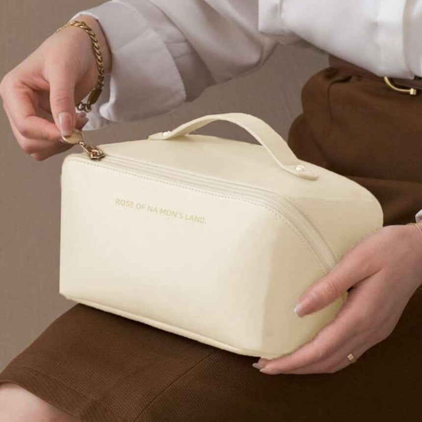 Bolso Cosmetiquero Rose of no Man’s Land