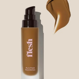 Base Flesh Pure Flesh Liquid Foundation