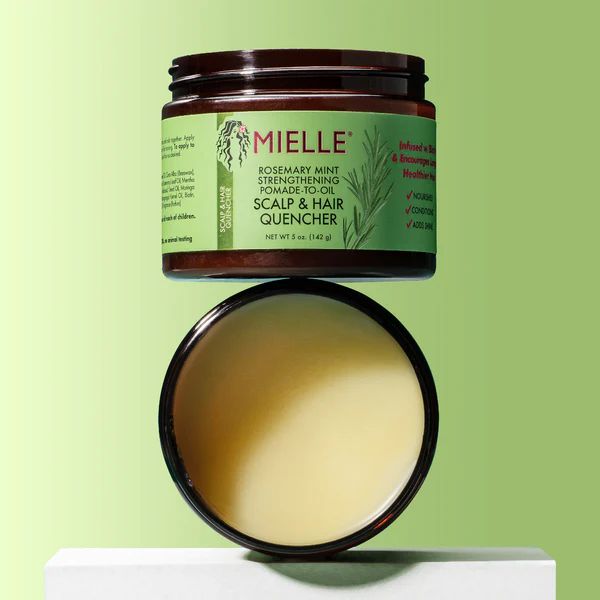 Pomada Fortalecedora de Cabello Mielle Rosemary Mint Pomade to Oil Scalp & Hair Quencher