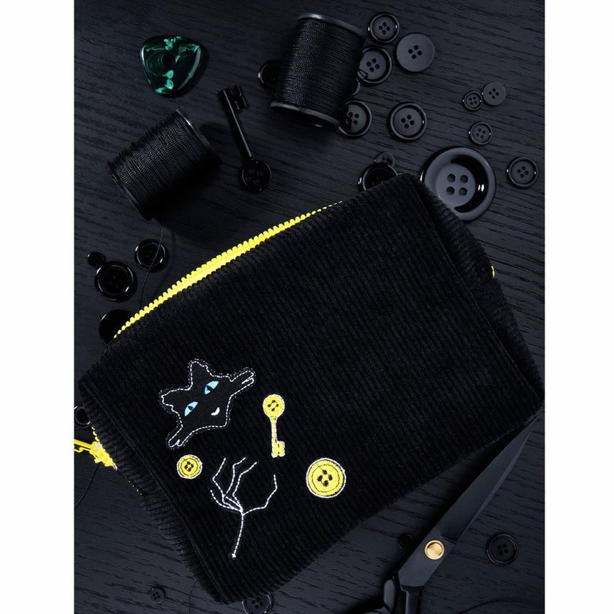 Cosmetiquera Beauty Creations x Coraline Collection Threadful Cosmetic Bag