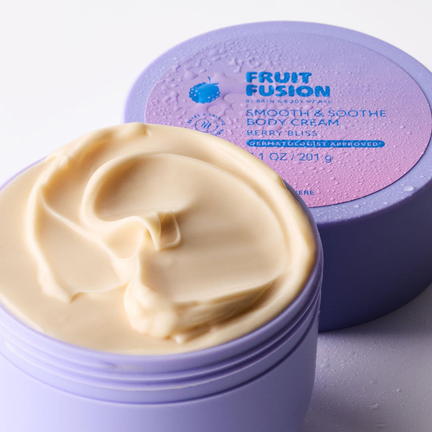 Crema Corporal Bath & Body Berry Bliss Fruit Fussion Smooth & Soothe Body Cream 201g