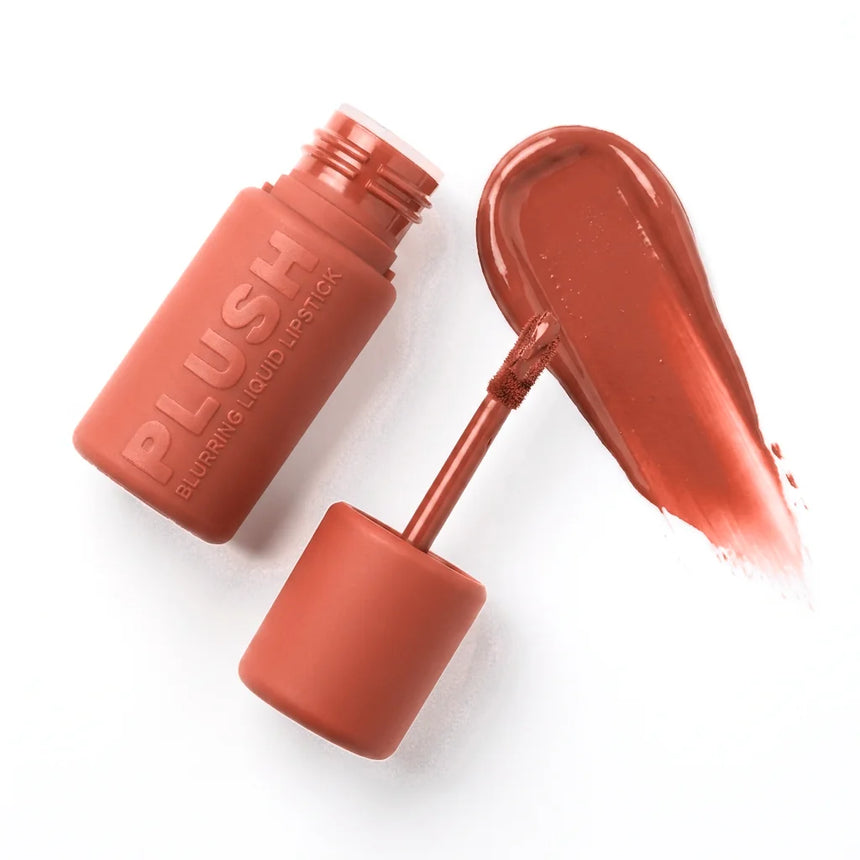 Labial Beauty Creations Plush Blurring Liquid Lipstick